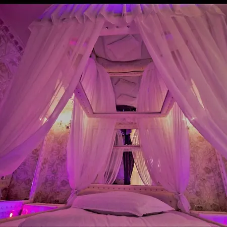 Anadi Hotel Boutique Only Adult-2